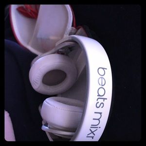 White and red Beats mixers